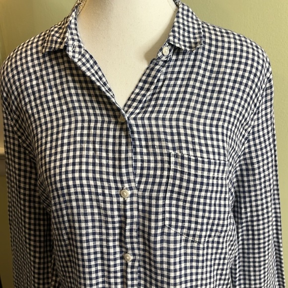 UnTuckIT long sleeve button down shirt grenoille navy - Picture 12 of 13